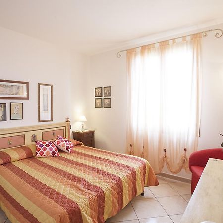 Appartamento Trilo Ornella Portoferraio Exteriör bild